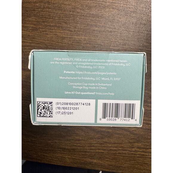 Frida Fertility Conception Aid Cup Keeps Sperm Close to Cervix - Picture 4 of 6